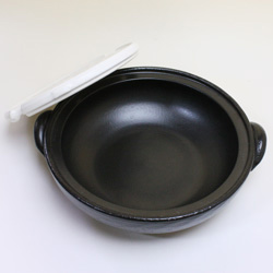 萬古焼蒸し土鍋・とってもよい2人用蒸し鍋は普通の土鍋としてもご利用いただけます。